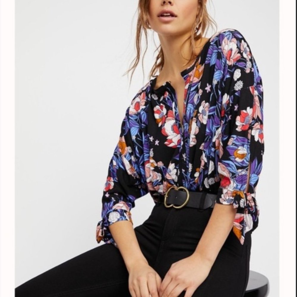Free People 'Keepin' On' Floral Top xs